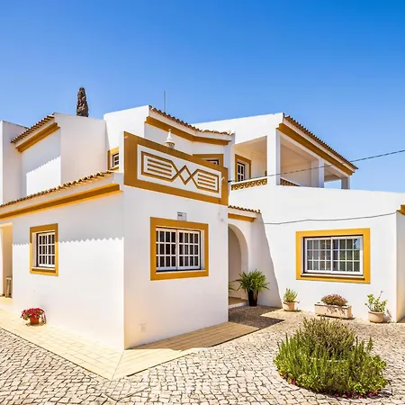 Villa Montejunto